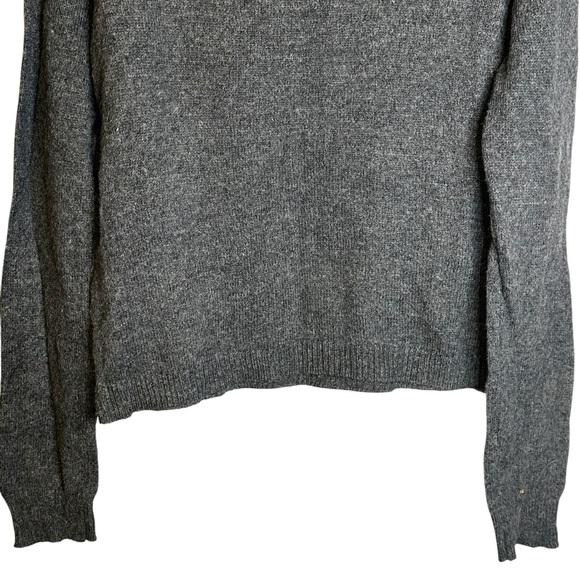 Bethany‎ Mota Gnome Sweater Gray Crew Neck Womens M Christmas Holiday Cozy Soft - Picture 8 of 11